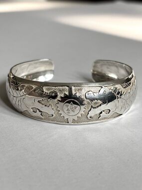 Solid 925 Sterling Silver Dragon Cuff Bracelet | Vintage Engraved Bracelet